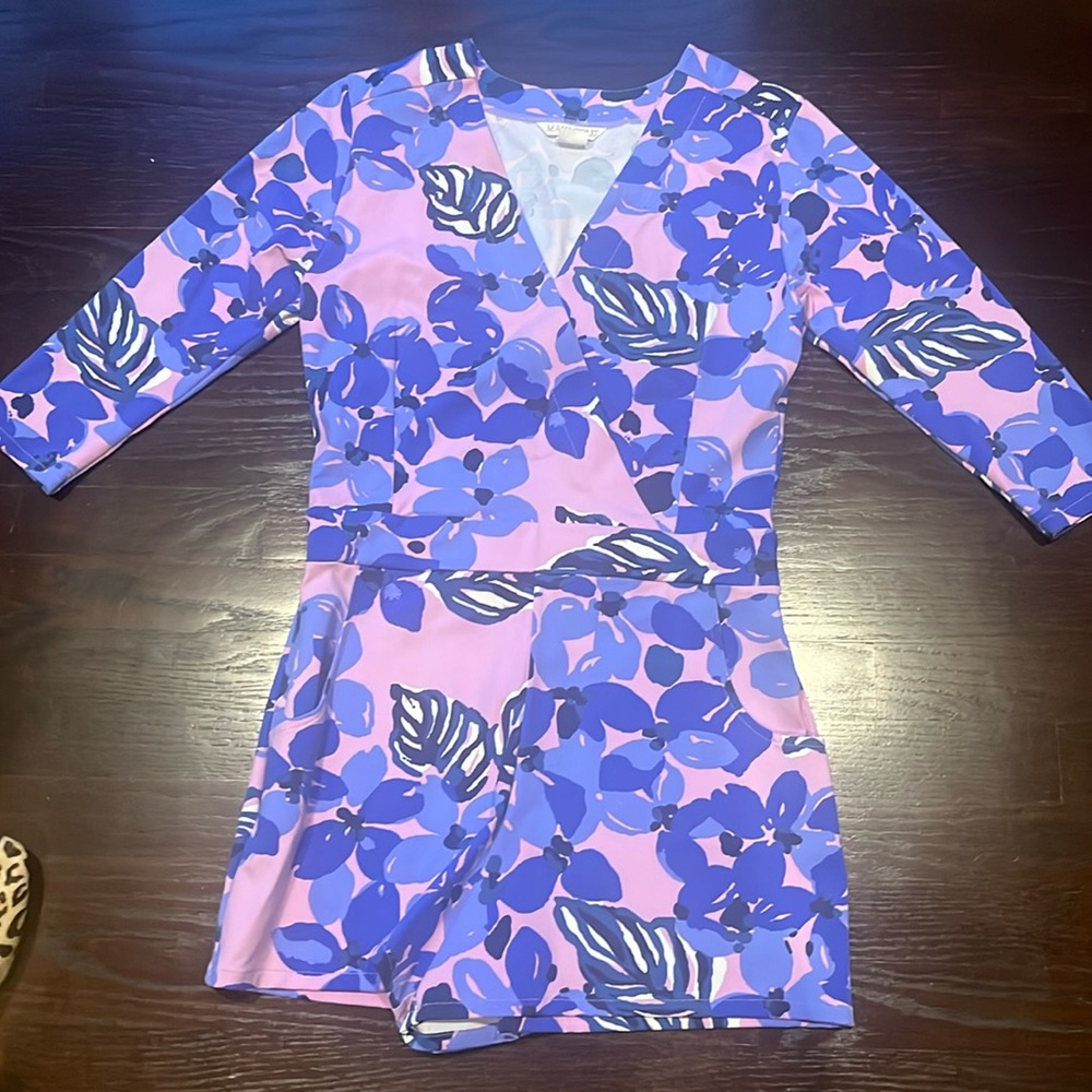 Mahi gold size small romper